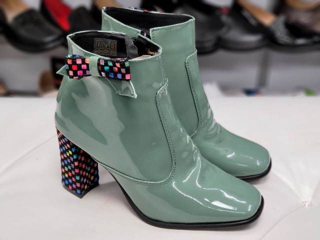 Ghete dama verzi piele lac toc 8 cm Lolyta biashoes.ro imagine reduceri